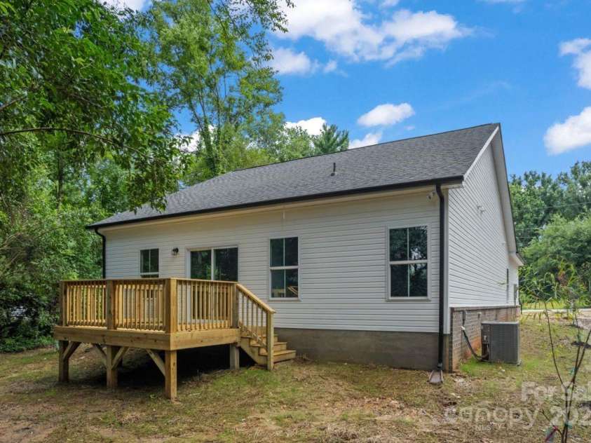 316 Scoggins Street, Rock Hill, SC 29730.  MLS# CAR4291623, YatesRealty ID 31720. 