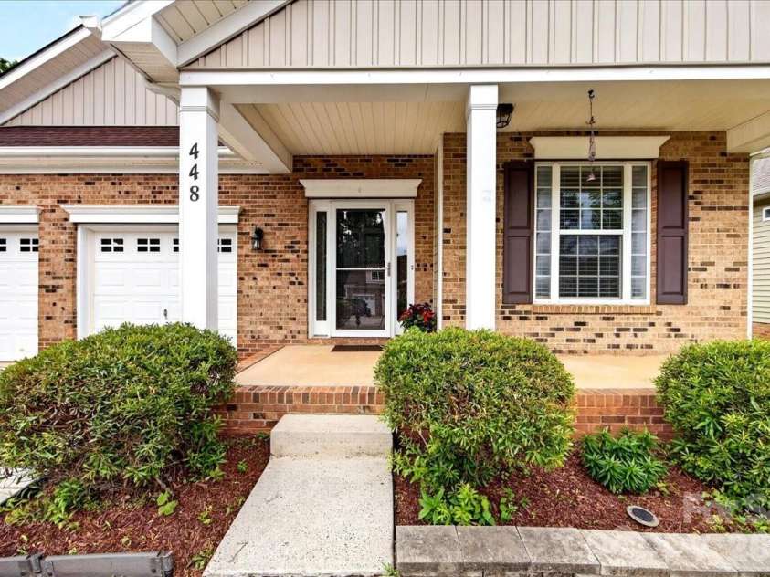 448 Anvil Draw Place, Rock Hill, SC 29730.  MLS# CAR4393697, YatesRealty ID 31720. 