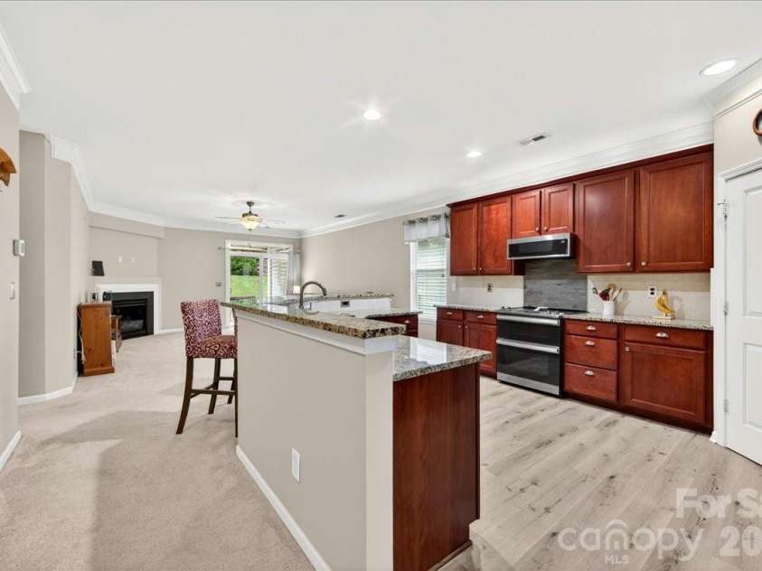 448 Anvil Draw Place, Rock Hill, SC 29730.  MLS# CAR4393697, YatesRealty ID 31720. 