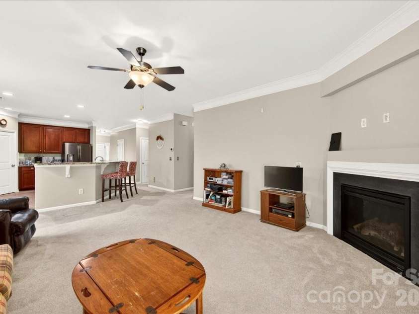 448 Anvil Draw Place, Rock Hill, SC 29730.  MLS# CAR4393697, YatesRealty ID 31720. 