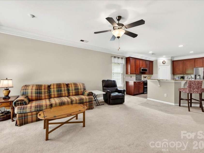 448 Anvil Draw Place, Rock Hill, SC 29730.  MLS# CAR4393697, YatesRealty ID 31720. 