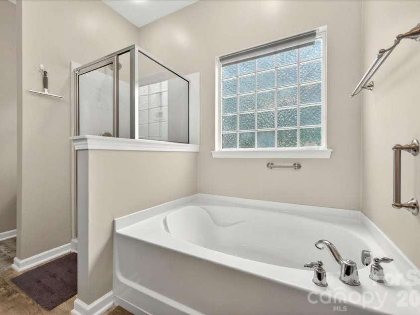448 Anvil Draw Place, Rock Hill, SC 29730.  MLS# CAR4393697, YatesRealty ID 31720. 