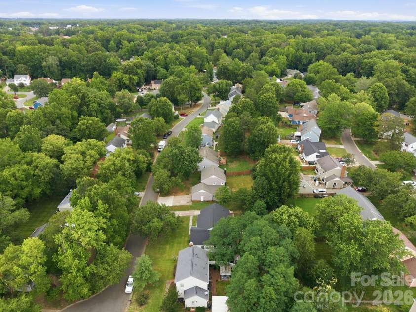 5317 Caradon Drive, Charlotte, NC 28227.  MLS# CAR4395080, YatesRealty ID 31721. 