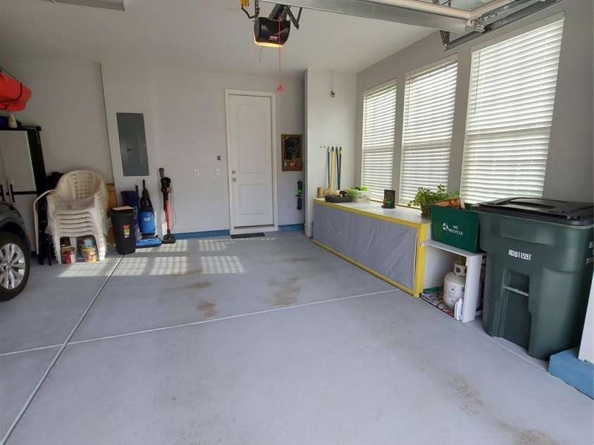 9341 Glenburn Lane, Charlotte, NC 28278.  MLS# CAR4291350, YatesRealty ID 31721. 