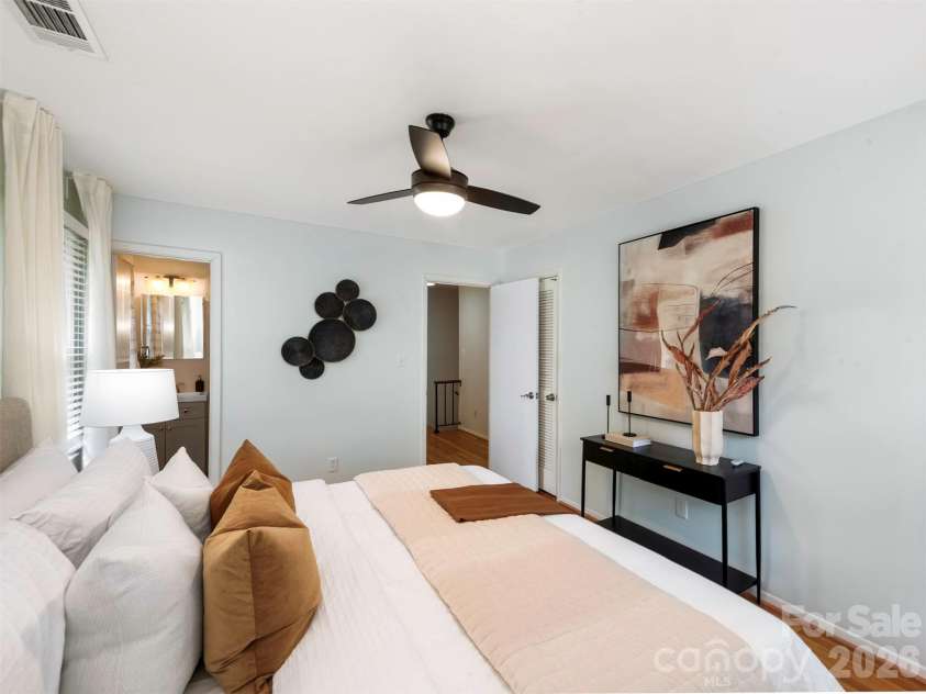 1429 Mcilroy Road, Charlotte, NC 28212.  MLS# CAR4394489, YatesRealty ID 31722. 