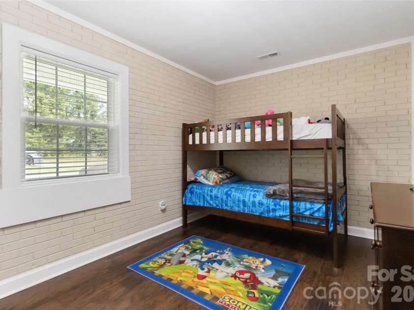106 Robinson Avenue, Mount Holly, NC 28120.  MLS# CAR4390828, YatesRealty ID 31723. 