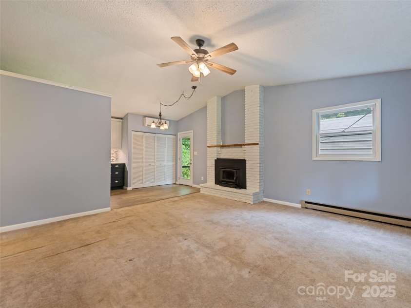 17 Forest Drive, Maggie Valley, NC 28751.  MLS# CAR4290905, YatesRealty ID 31723. 