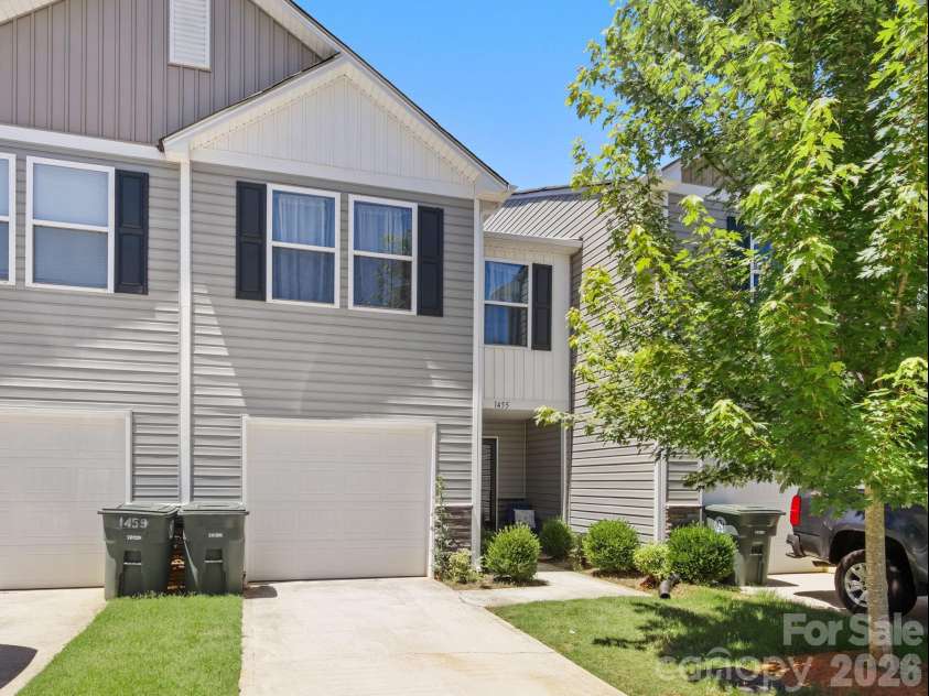 1455 Cypress Loop, Newton, NC 28658.  MLS# CAR4391323, YatesRealty ID 31724. 1455 Cypress Loop