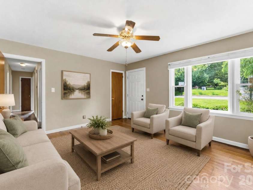 609 Temple Street, Kings Mountain, NC 28086.  MLS# CAR4391170, YatesRealty ID 31725. Virtually Staged