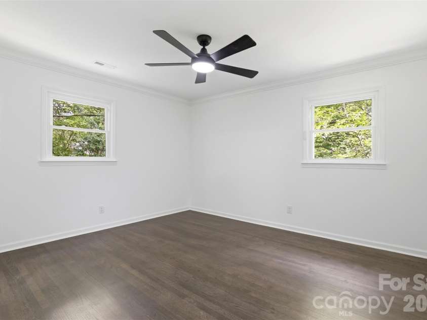222 Sherwood Circle, Rock Hill, SC 29730.  MLS# CAR4383917, YatesRealty ID 31726. 