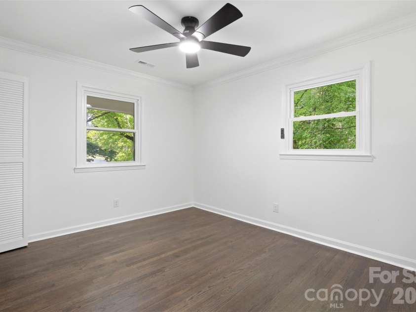 222 Sherwood Circle, Rock Hill, SC 29730.  MLS# CAR4383917, YatesRealty ID 31726. 