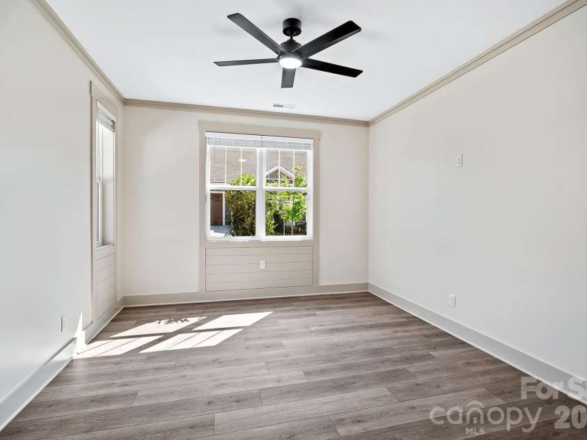 10 Heartleaf Circle, Arden, NC 28704.  MLS# CAR4364527, YatesRealty ID 31729. 