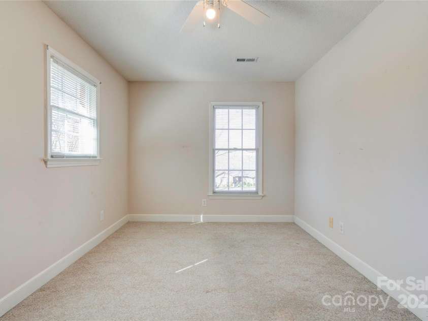 11 Heritage Lane, Shelby, NC 28150.  MLS# CAR4231275, YatesRealty ID 3173. Bedroom 3