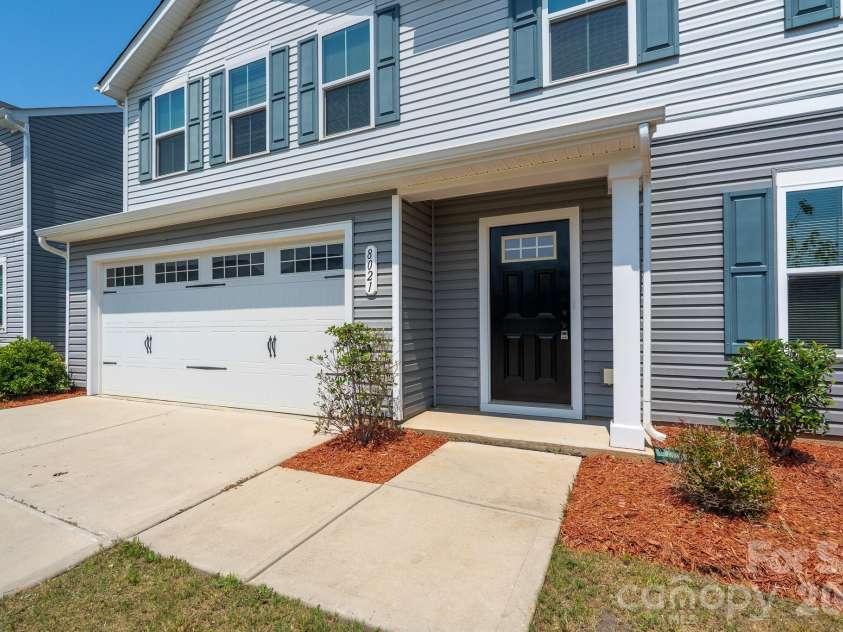 8021 Bruce Street, Charlotte, NC 28215.  MLS# CAR4354762, YatesRealty ID 3173. 