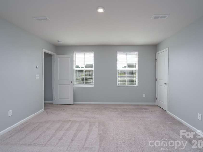 8021 Bruce Street, Charlotte, NC 28215.  MLS# CAR4354762, YatesRealty ID 3173. 
