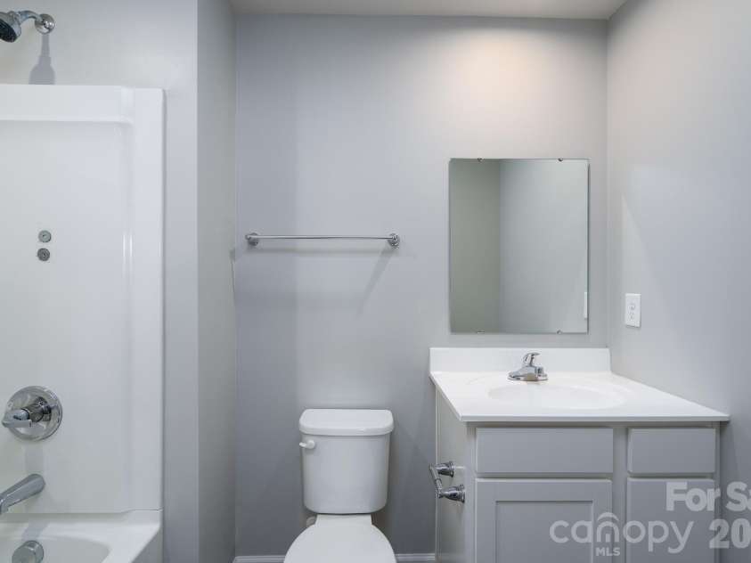 8021 Bruce Street, Charlotte, NC 28215.  MLS# CAR4354762, YatesRealty ID 3173. 