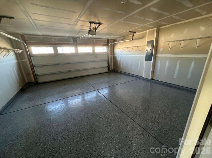 8021 Bruce Street, Charlotte, NC 28215.  MLS# CAR4354762, YatesRealty ID 3173. 