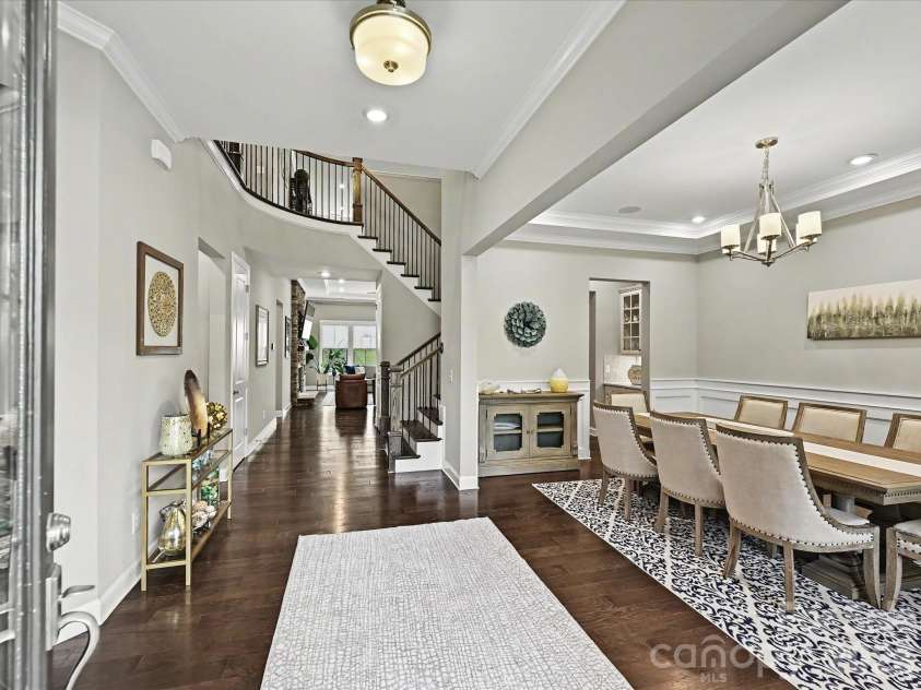 101 Enclave Boulevard, Matthews, NC 28104.  MLS# CAR4365874, YatesRealty ID 31731. Entrance
