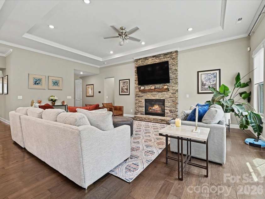 101 Enclave Boulevard, Matthews, NC 28104.  MLS# CAR4365874, YatesRealty ID 31731. Great Room
