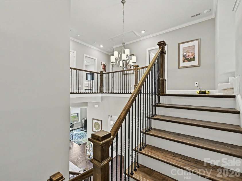 101 Enclave Boulevard, Matthews, NC 28104.  MLS# CAR4365874, YatesRealty ID 31731. Staircase