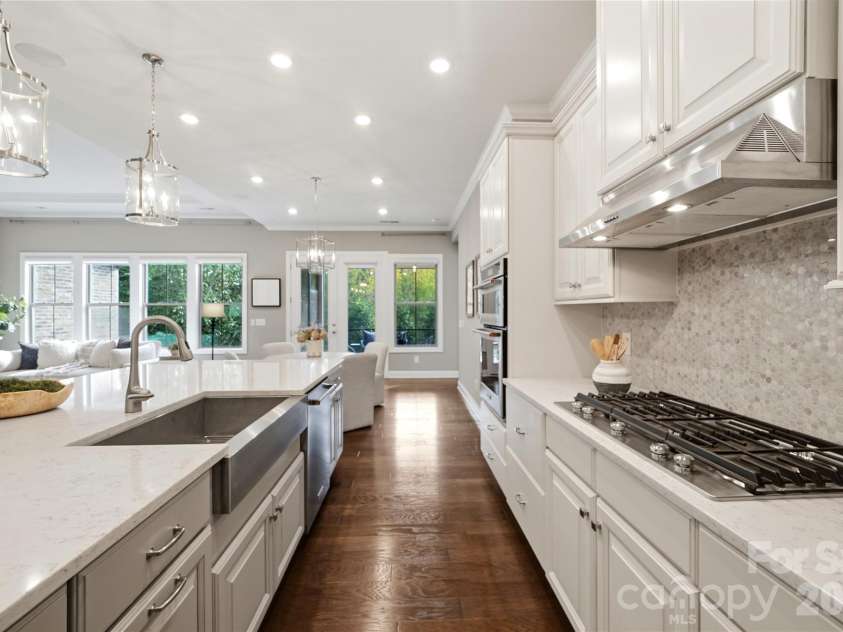 101 Enclave Boulevard, Matthews, NC 28104.  MLS# CAR4434349, YatesRealty ID 31731. 