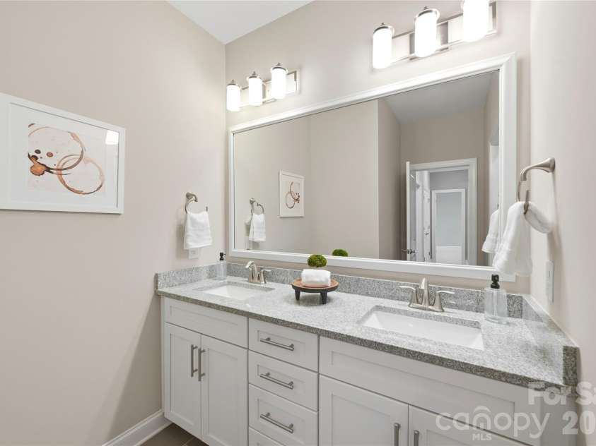 101 Enclave Boulevard, Matthews, NC 28104.  MLS# CAR4434349, YatesRealty ID 31731. 