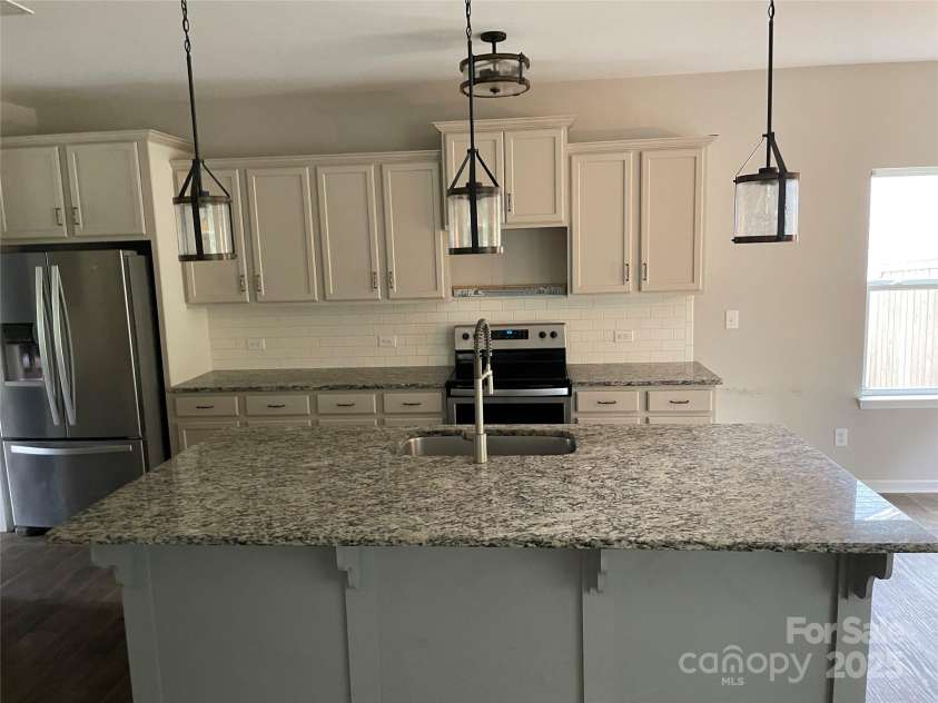 3079 Riker Street, Clover, SC 29710.  MLS# CAR4291601, YatesRealty ID 31731. Kitchen