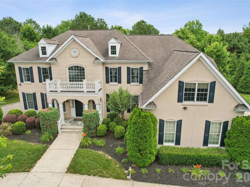217 Cattle Ridge Road, Waxhaw, NC 28173.  MLS# CAR4383320, YatesRealty ID 31733. 