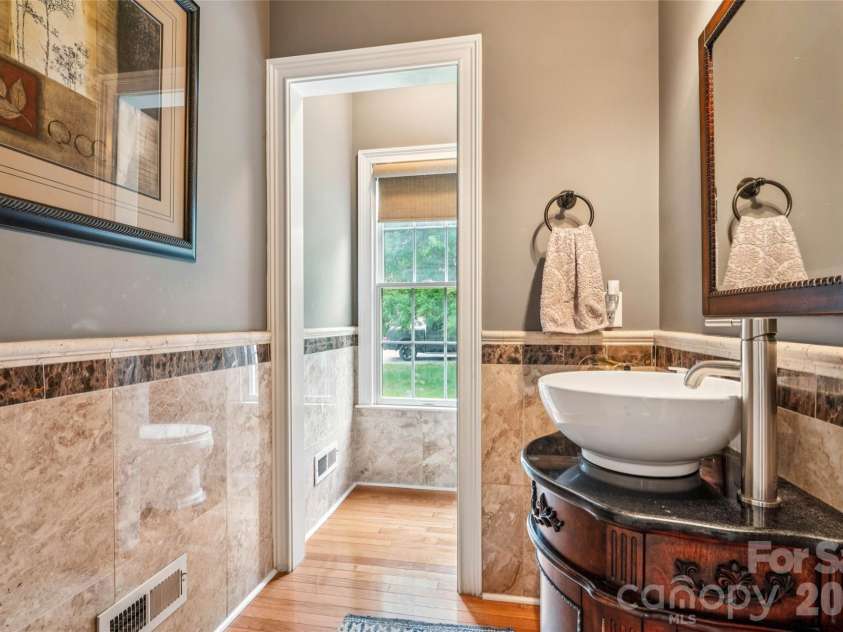 217 Cattle Ridge Road, Waxhaw, NC 28173.  MLS# CAR4383320, YatesRealty ID 31733. 