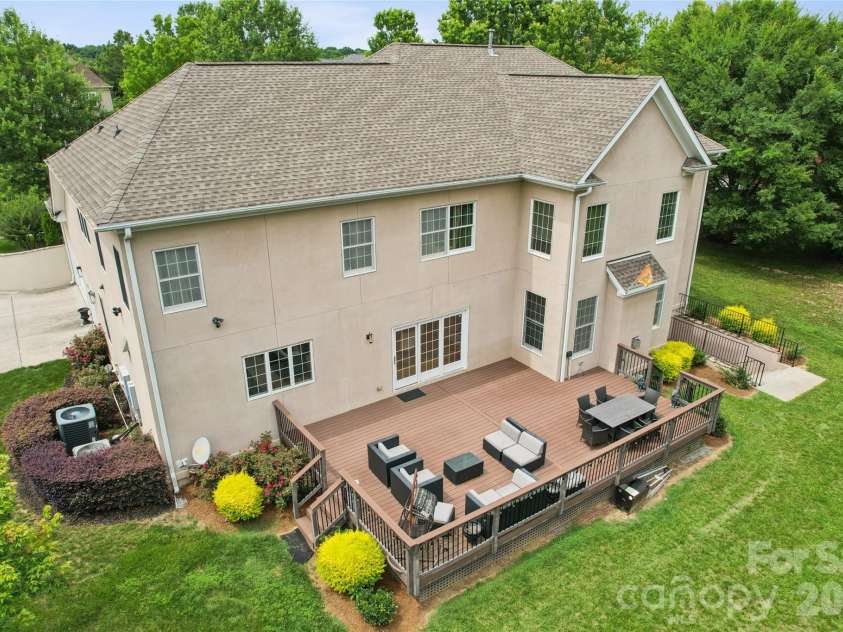 217 Cattle Ridge Road, Waxhaw, NC 28173.  MLS# CAR4383320, YatesRealty ID 31733. 