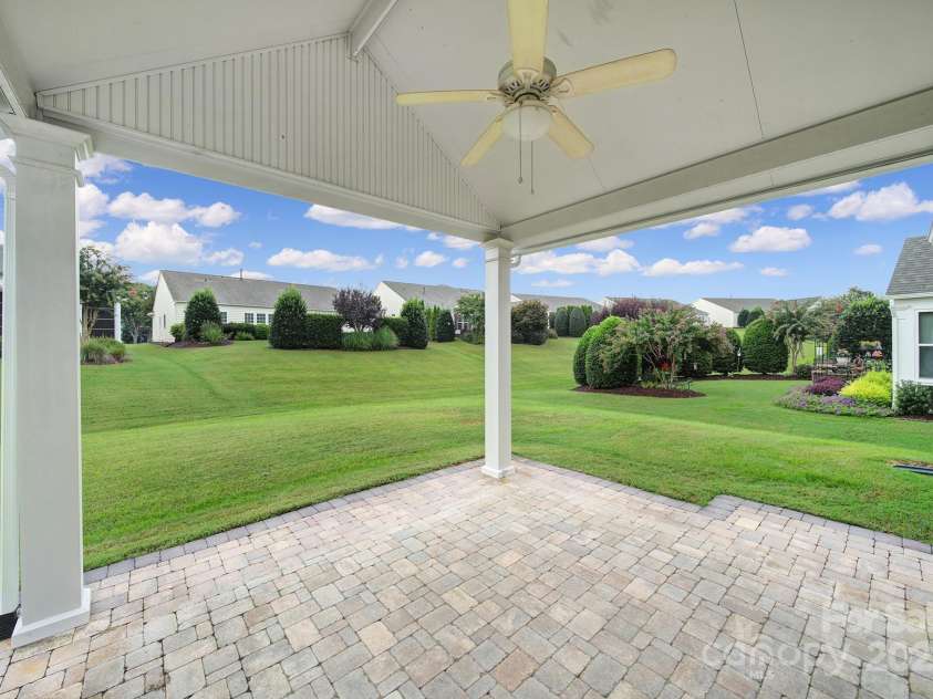 1024 Mesa Verde Drive, Fort Mill, SC 29707.  MLS# CAR4290734, YatesRealty ID 31734. 