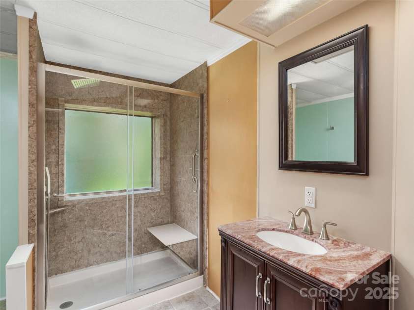 64 Mountain Site Lane, Asheville, NC 28803.  MLS# CAR4291467, YatesRealty ID 31735. 