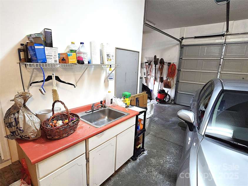 266 Wittenburg Springs Drive, Taylorsville, NC 28681.  MLS# CAR4290906, YatesRealty ID 31736. 