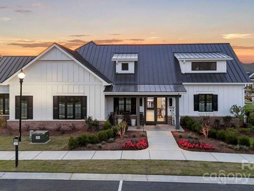 317 Basil Drive, Indian Trail, NC 28079.  MLS# CAR4291866, YatesRealty ID 31737. Esplanade at Northgate Community Amenities