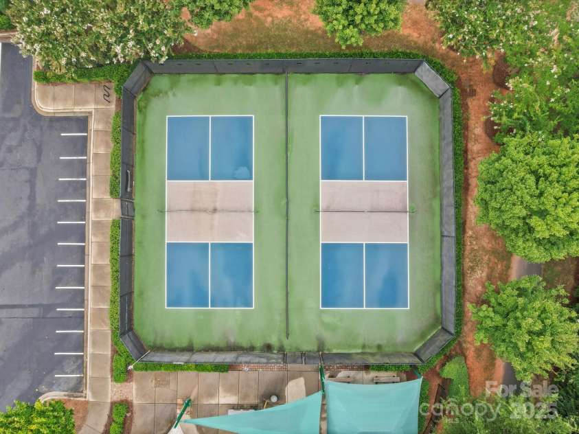 22161 Tern Court, Fort Mill, SC 29707.  MLS# CAR4289941, YatesRealty ID 31738. Tennis Courts