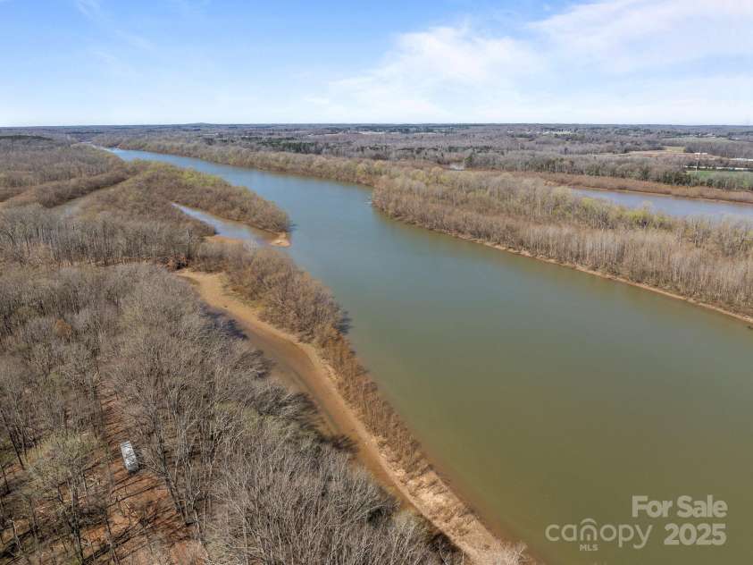 345 Waccamaw Drive, Salisbury, NC 28146.  MLS# CAR4235288, YatesRealty ID 3174. 