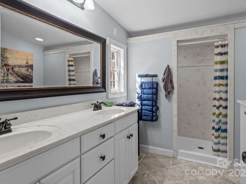 345 Waccamaw Drive, Salisbury, NC 28146.  MLS# CAR4235288, YatesRealty ID 3174. 