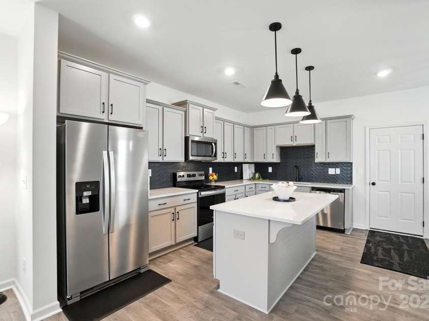 503 Switch Street, York, SC 29745.  MLS# CAR4296619, YatesRealty ID 3174. 