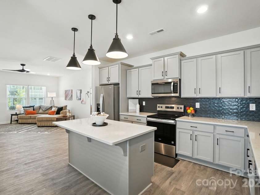 503 Switch Street, York, SC 29745.  MLS# CAR4296619, YatesRealty ID 3174. 