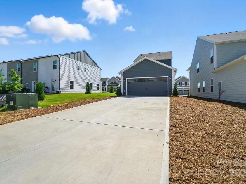 503 Switch Street, York, SC 29745.  MLS# CAR4296619, YatesRealty ID 3174. 