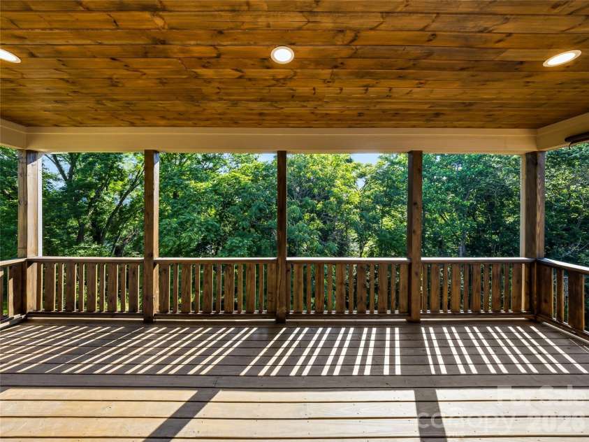 123 Third Street, Asheville, NC 28803.  MLS# CAR4367678, YatesRealty ID 31740. 