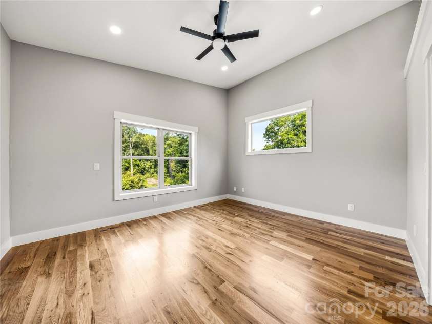 123 Third Street, Asheville, NC 28803.  MLS# CAR4367678, YatesRealty ID 31740. 