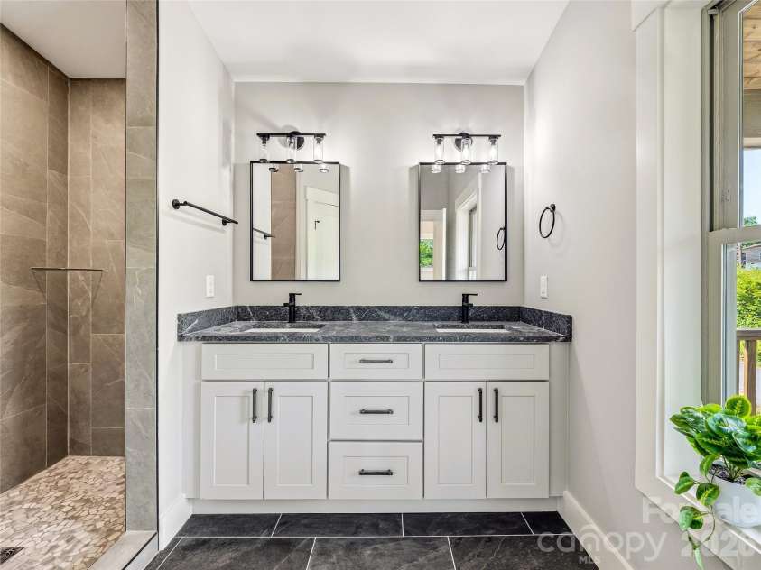 123 Third Street, Asheville, NC 28803.  MLS# CAR4367678, YatesRealty ID 31740. 