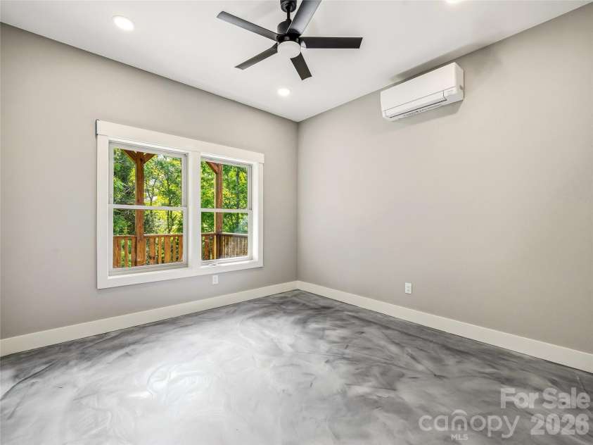 123 Third Street, Asheville, NC 28803.  MLS# CAR4367678, YatesRealty ID 31740. 
