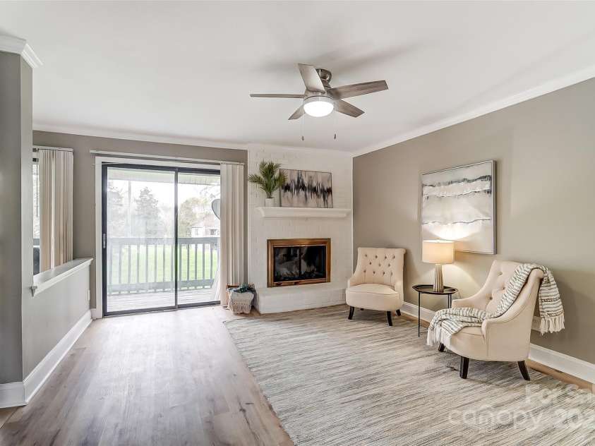 11039 Harrowfield Road, Charlotte, NC 28226.  MLS# CAR4291963, YatesRealty ID 31741. 