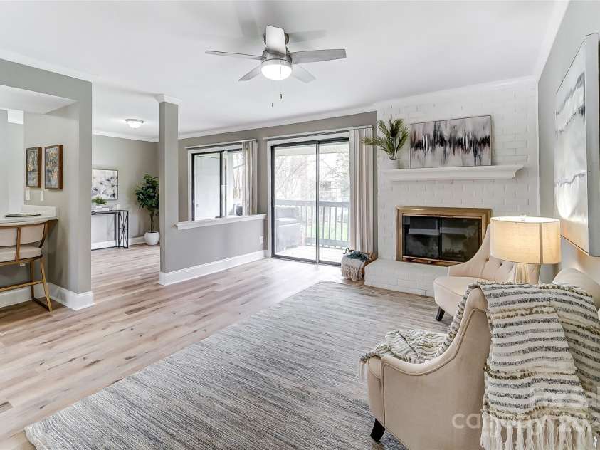 11039 Harrowfield Road, Charlotte, NC 28226.  MLS# CAR4291963, YatesRealty ID 31741. 