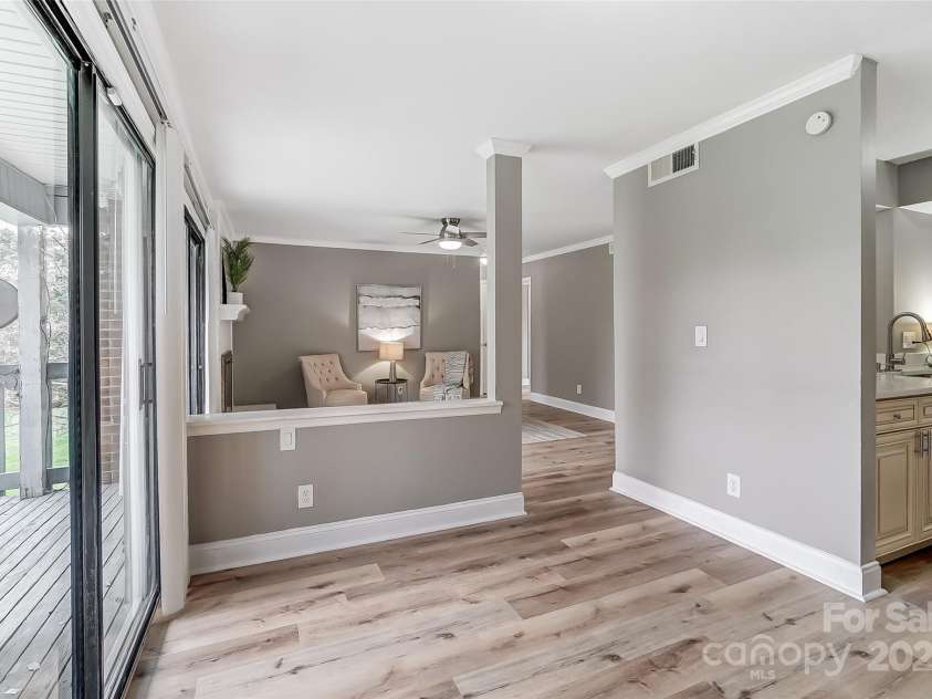 11039 Harrowfield Road, Charlotte, NC 28226.  MLS# CAR4291963, YatesRealty ID 31741. 