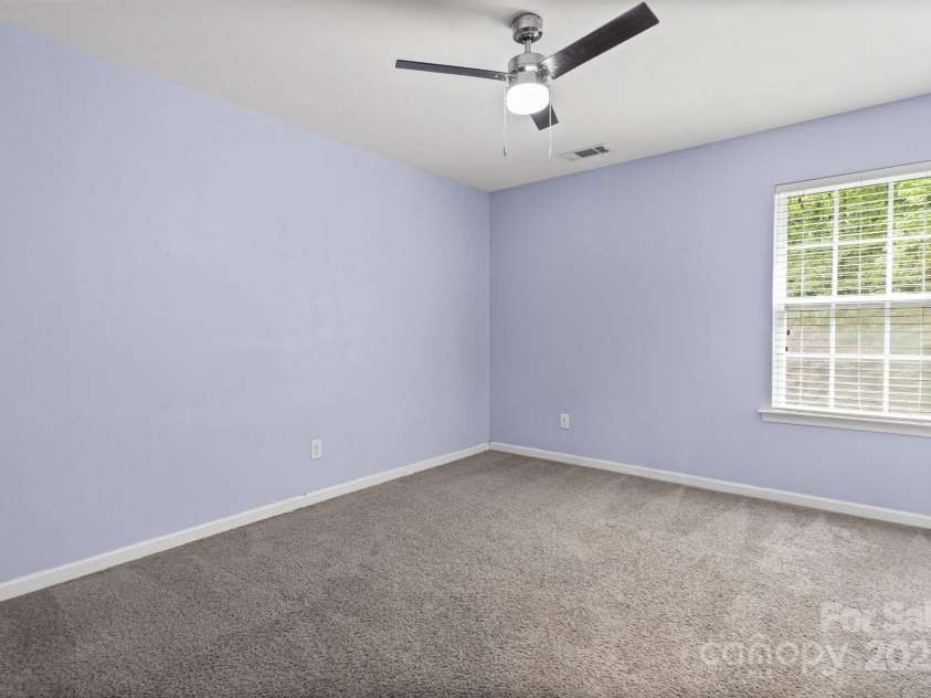 2815 Tancor Court, Charlotte, NC 28269.  MLS# CAR4288665, YatesRealty ID 31742. 