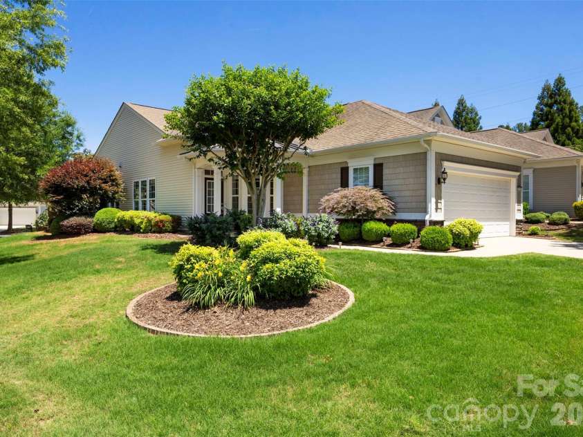 3921 Yosemite Way, Fort Mill, SC 29707.  MLS# CAR4391671, YatesRealty ID 31742. 