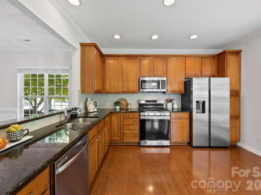 3921 Yosemite Way, Fort Mill, SC 29707.  MLS# CAR4391671, YatesRealty ID 31742. 